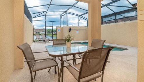 Private 4 Bed 3 Bath Townhome - Cozy family vacation home sleeps up to 10 guests - Foto 1