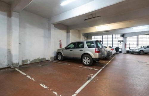 TURIN CENTER whit PRIVATE PARKING - Foto 4