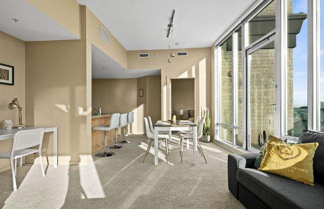 GLOBALSTAY. Gorgeous Downtown Condos. Free parking - Photo 65