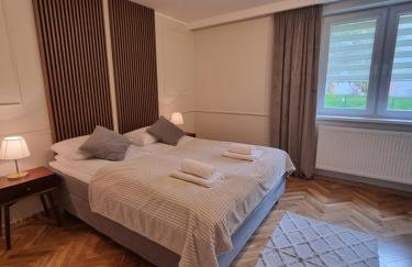 Apartamenty 39 z pięknym ogrodem - Photo 3