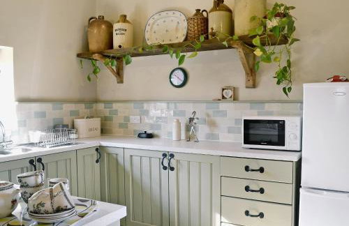 Honeypot Cottage - Photo 7