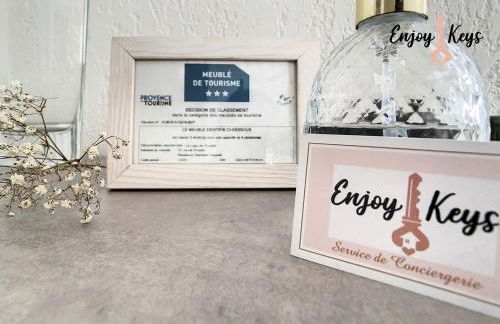 Au pied du Château de l'Empéri - Foto 8