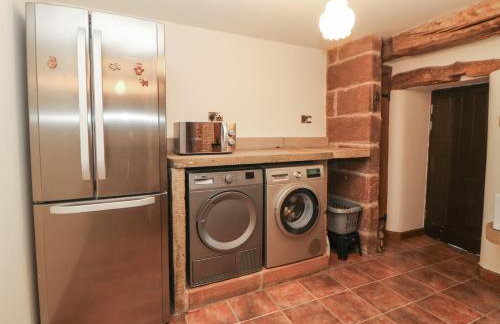 Stoney Cliffe Farm - Photo 11