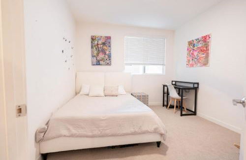 Heart of North Hollywood 2 bed Apt FREE parking, hot tub, pool, gym - Foto 20