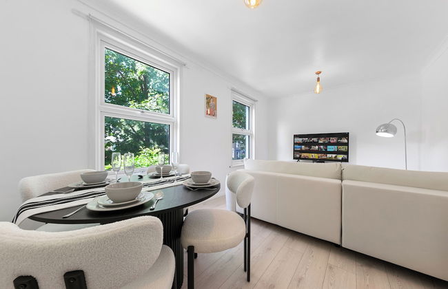 Charming London Apartment Near City Center - Foto 12