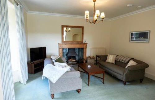 5 Bed in Perth oc-96399 - Photo 3