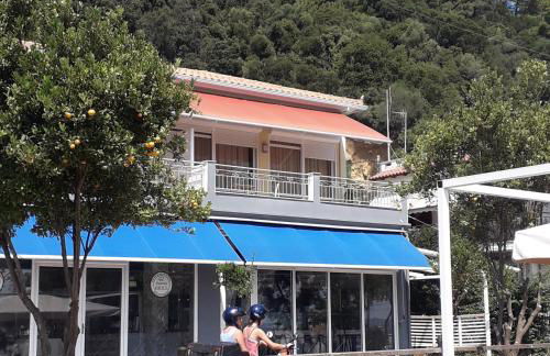 View apartment - Photo 17