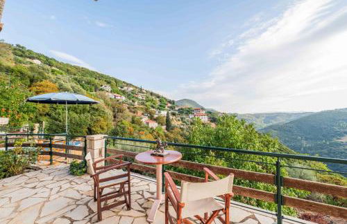 Mountain Oasis - Pool & Playground near Neda Falls - Foto 6