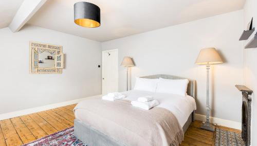 Stunning 2-bed Townhouse in Moreton-in-Marsh - Pass the Keys - Foto 2, Other