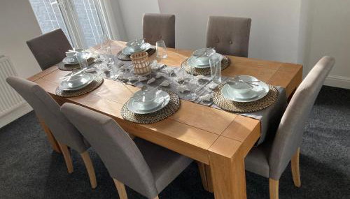 Cheshire Home Stays - Foto 5