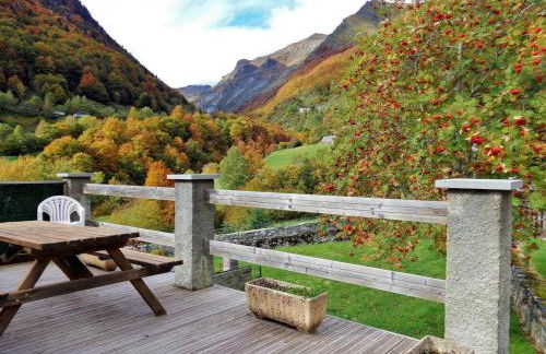 Marmotte Gîte 2à4 personnes avec cheminée à 10mn des pistes - Foto 1