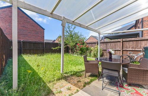 New large townhouse 3 bedrooms 4 beds and parking - Foto 14