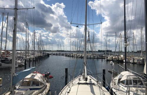 Schwimmendes Ferienhaus Heimathafen - Foto 4