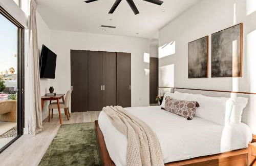 Desert Oasis: Pool, Spa, Golf Sim + EV Charger - Foto 12