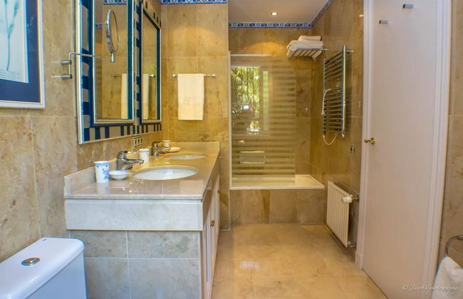 Fabulous Villa 200 M From Beach - Foto 17