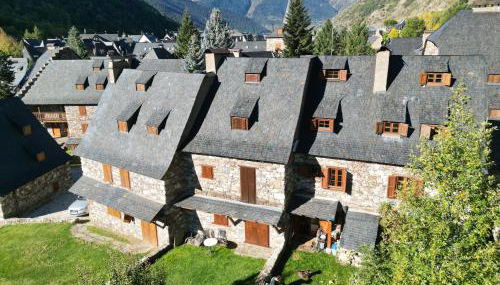 Chalet adosado en Garós a 7 mins de Baqueira - Foto 2