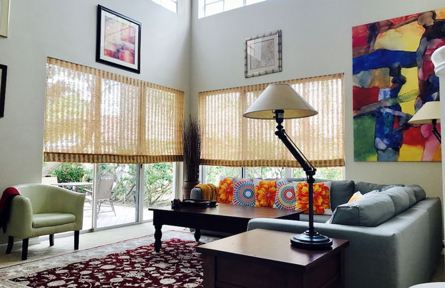 Private-Luxurious Mediterranean Villa - Photo 22