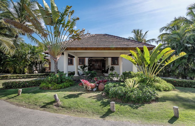Two Luxury Villas in Cocotal for Large Groups – With Jacuzzi, Pools, Gym - Foto 2