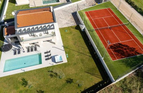 3 Bedroom Cozy Home In Nedescina - Foto 25