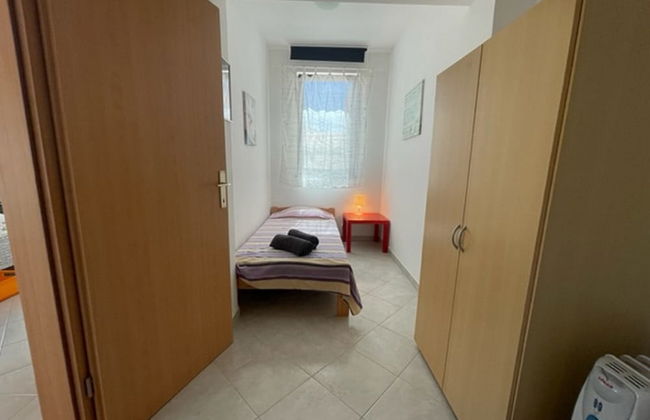 Appealing Apartment With Garden - Foto 5