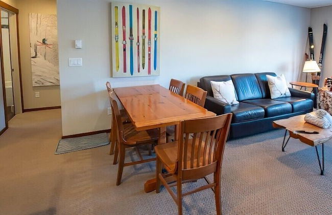 Snow Creek Lodge by Fernie Lodging Co - Photo 62