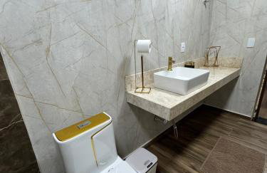 Moderno, Aconchegante e Perto de Tudo! - Foto 3