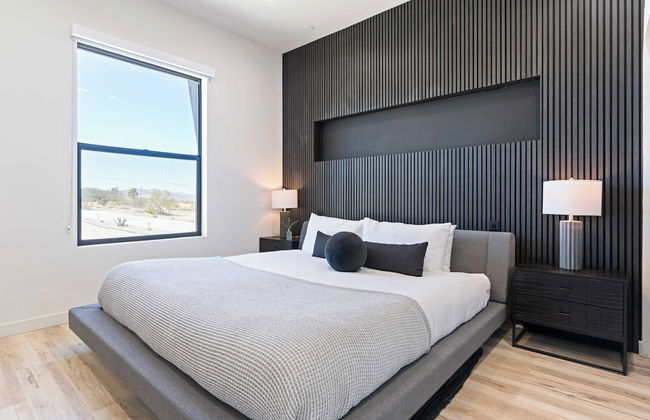 Luxe Modern Escape w/ Pool, Hottub, Firepit, Desert View Obsidian by Avantstay - Foto 38