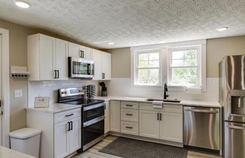 Williamstown Vacation Rental Private Deck and Yard - Foto 7