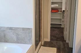 Prime Location Home Family & Business Ready - Foto 11