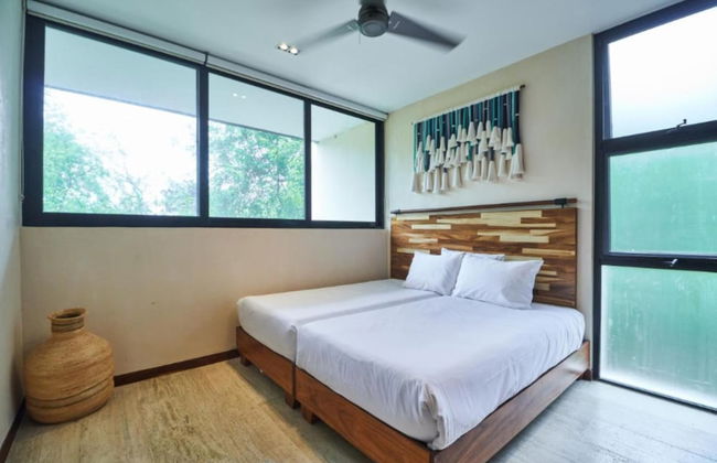 Luxury Penthouse in Aldea Zama, private pool and rooftop, 24 7 security in a gated community - Photo 6