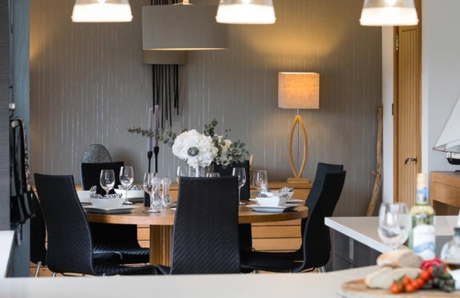 Oaktree Lodge - Luxury Cottage, Hot Tub, Sea Views - Foto 7