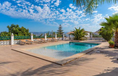 Villa Isabella - Photo 2