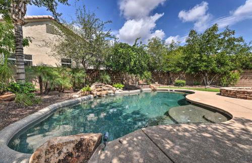 Hot Tub and Fire Pit Phoenix Oasis Near Hiking! - Foto 27