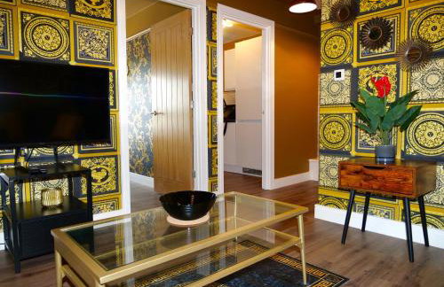 Ultra Deluxe Versace Apartment Near Sheffield FULL SKY TV - Foto 1