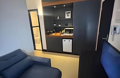 Apartamento a Passos do Metrô da Glória! Silêncio e Portaria 24h - Foto 12