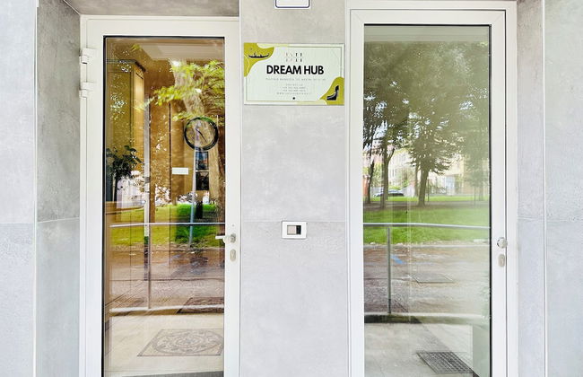 Dream Hub - Photo 43