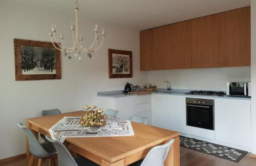 GRAZIOSA BIFAMILIARE AD ASIAGO con giardino privato - Foto 9