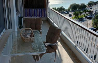 Sunset apartment Saronida by the sea with stunning view - Photo 3