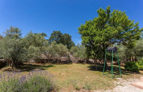 Stunning Home In Muraj With Kitchen - Photo 18