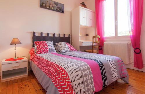 Cozy Garden Retreat Malemort - Foto 4