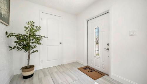 Cozy West Palm Beach Home l 10min to Municipal Beach and more! - Foto 2