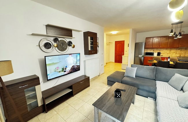 Skiathos Center Stylish 2 Bd w Balcony - Photo 24