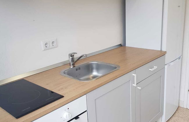 Bright and Cozy Studio Near City Center - Foto 6