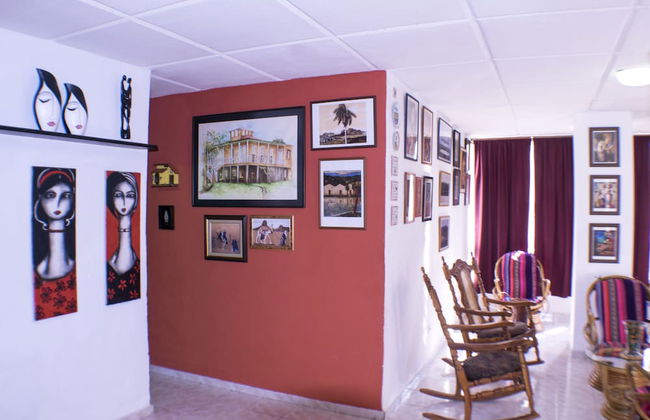 Aparthotel in Havana with garden - Photo 5