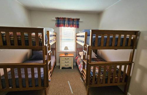 Farmhouse Retreat - Sleeps 10 - 1hr from STL - Foto 24