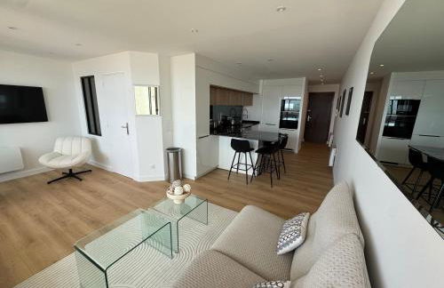 Appartement vue mer 45m2 avec grande terrasse 20m2 - Photo 2