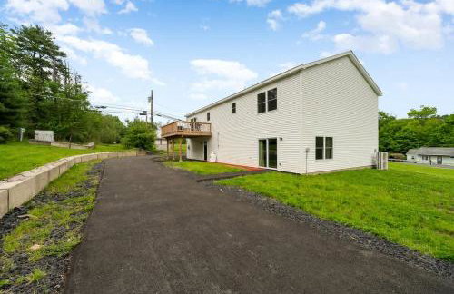 Upstate NY Escape - Game Ready, Game Room, Pool Table, Firepit, Delaware River - Foto 27