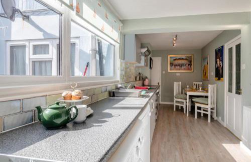 4 Bed in Overstrand oc-1780 - Photo 9