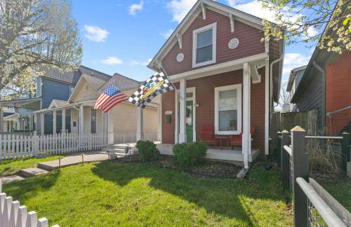 Stay & Play Indy- Indoor Fun - 5 Min to Downtown - Sleeps 10 - Arcade fun - Foto 65