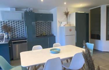 REZ de jardin moderne 4 chambres 8 personnes jardinet - Foto 36